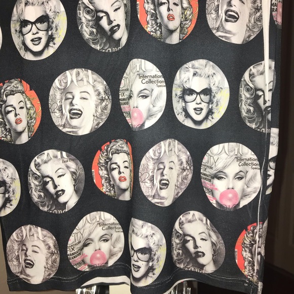 Cleo Dress With Marilyn Monroe Print - Picture 3 of 8